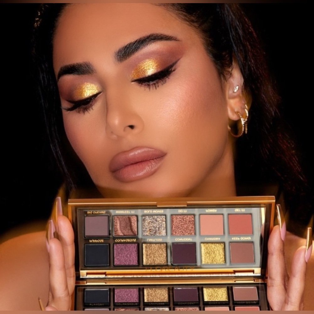 HUDA BEAUTY Empowered Eyeshadow Palette